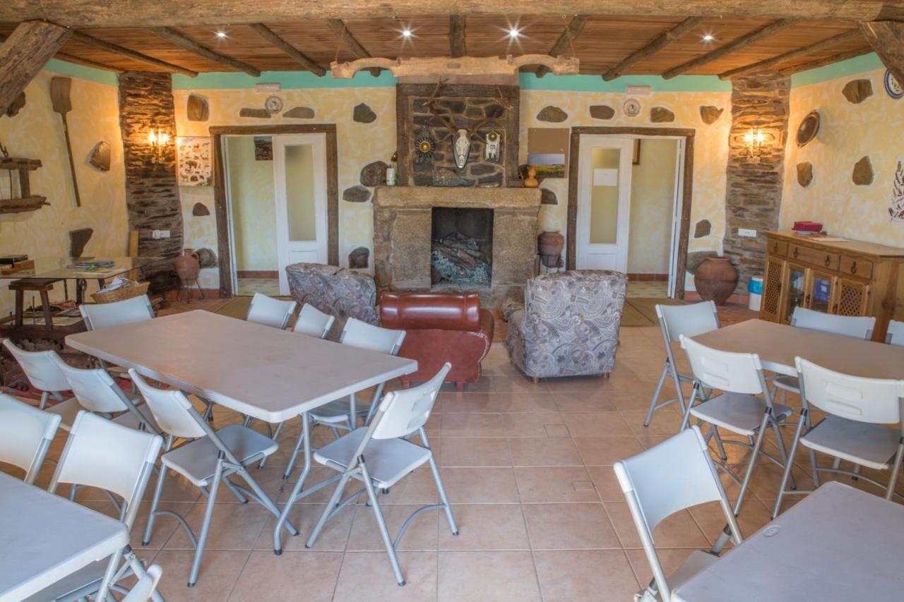 Albergue La Jarilla Plasenzuela Exterior photo