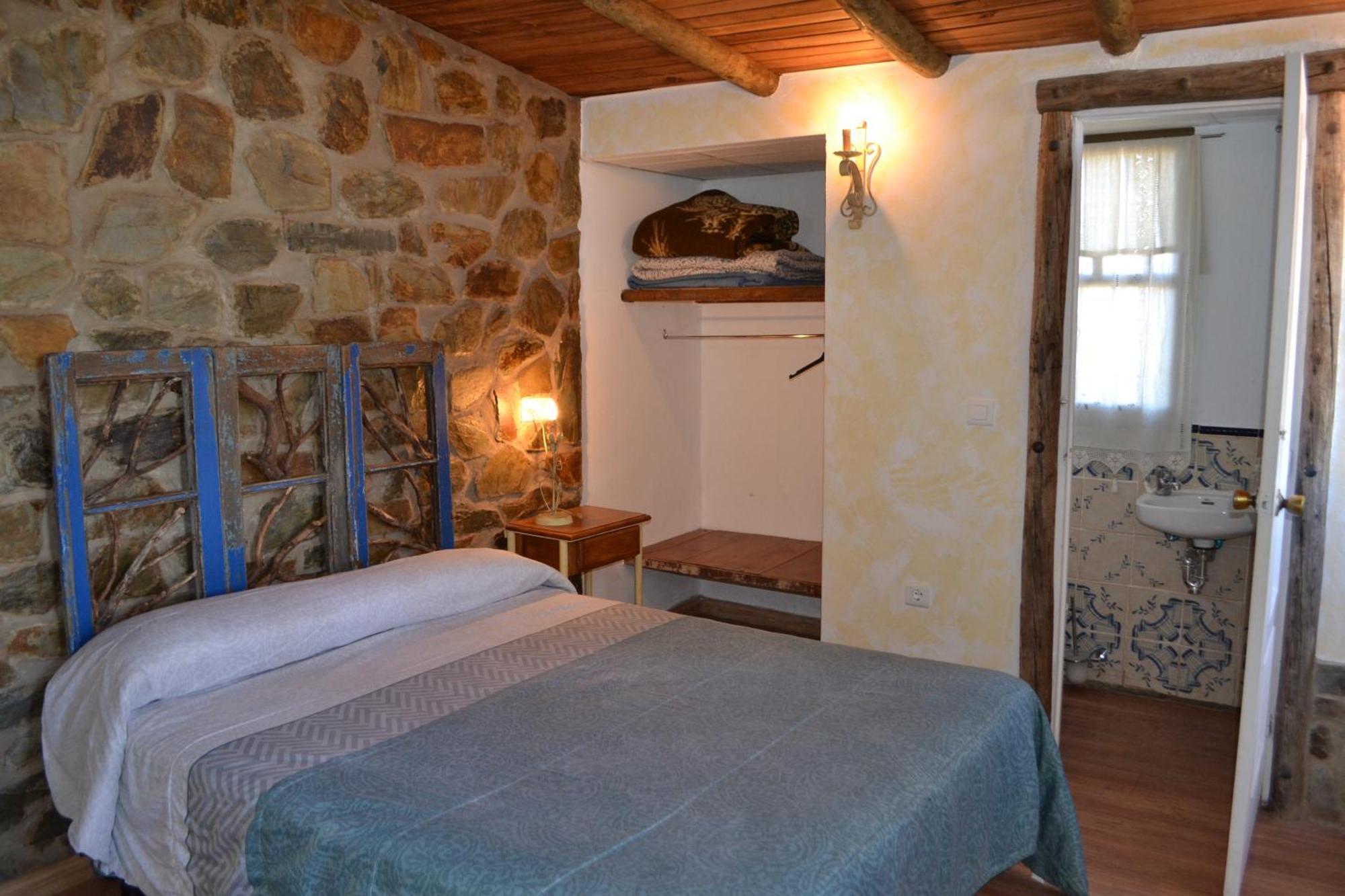 Albergue La Jarilla Plasenzuela Exterior photo